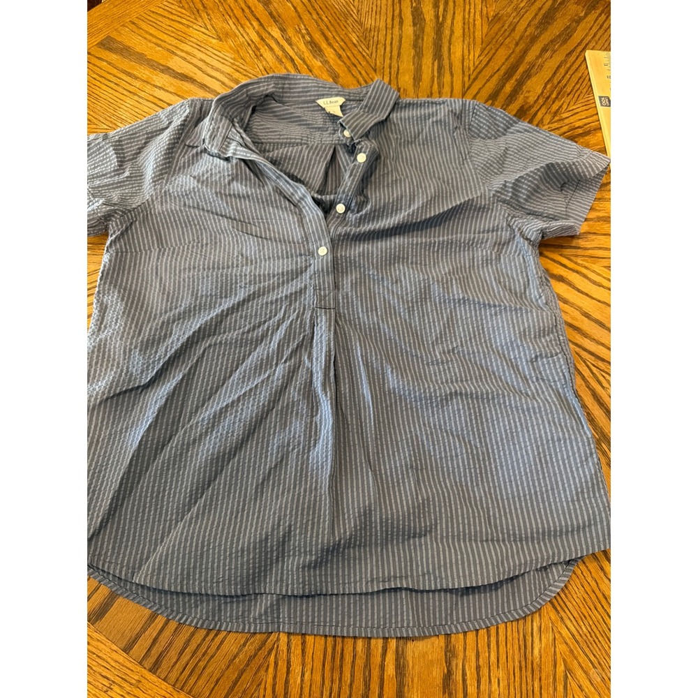 LL Bean Womens Small Blue Striped Seersucker Short Sleeve Button Tunic Blouse